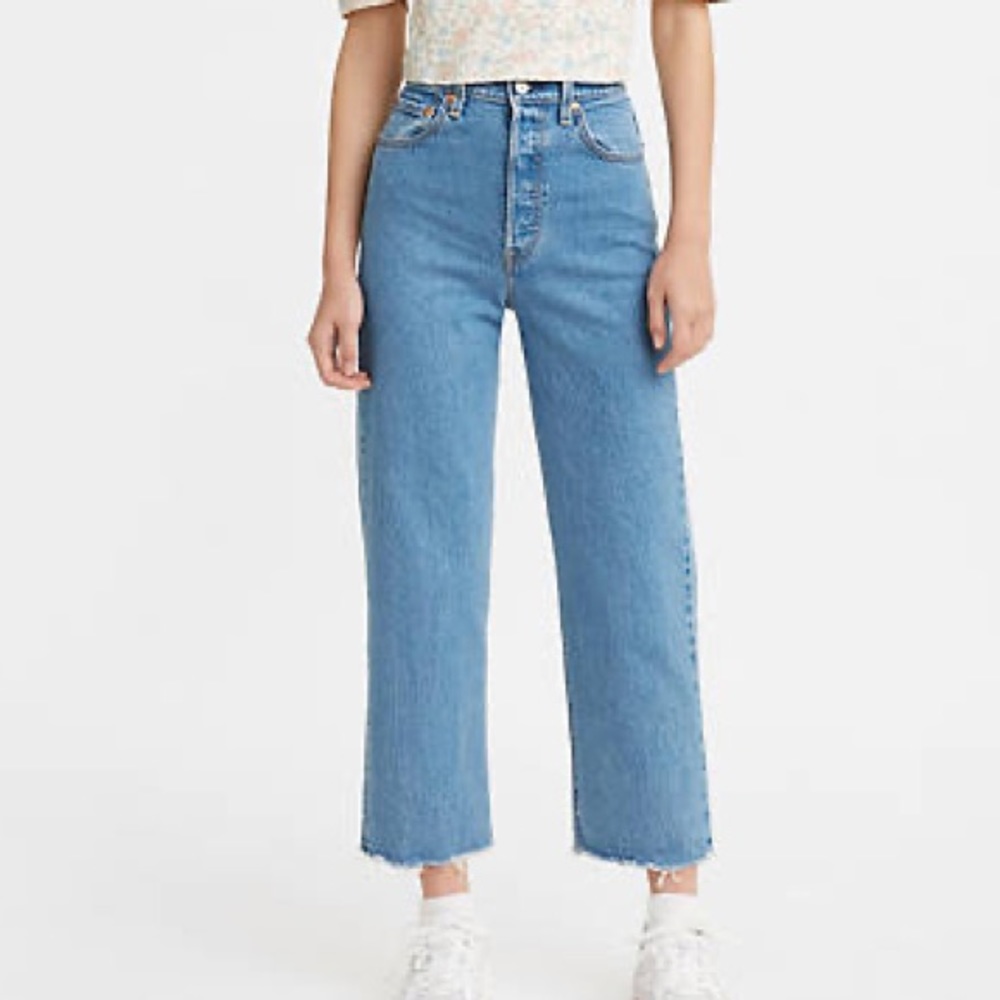 Levi’s Ribcage Straight Ankle Jean’s